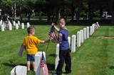 151112_Veterans's Cemetery Flag Placement_01_sm.jpg
